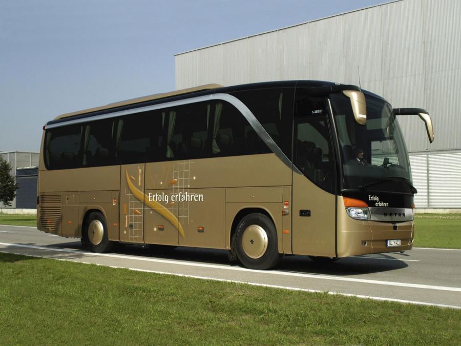  Setra S 411 HD 2002 года  (фото 1 из 4)